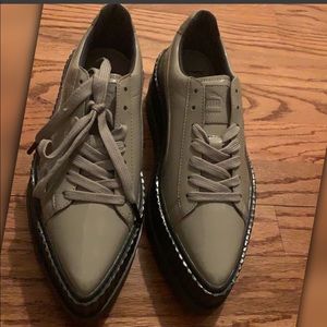 Puma women’s fenty Creeper Sneaker